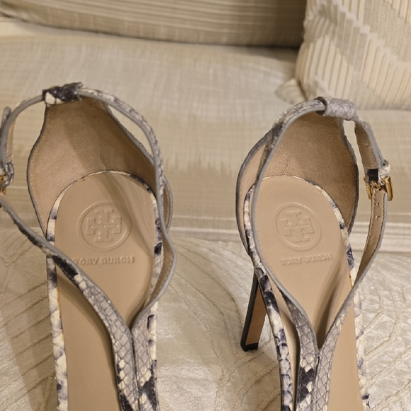 Tory Burch Black and White Snakeskin Heels - Picture 6 of 16